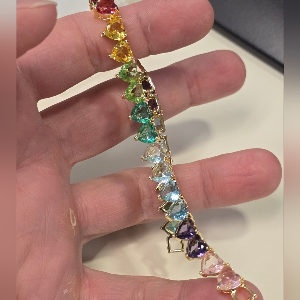Heart tennis bracelet - Picture 2 of 6